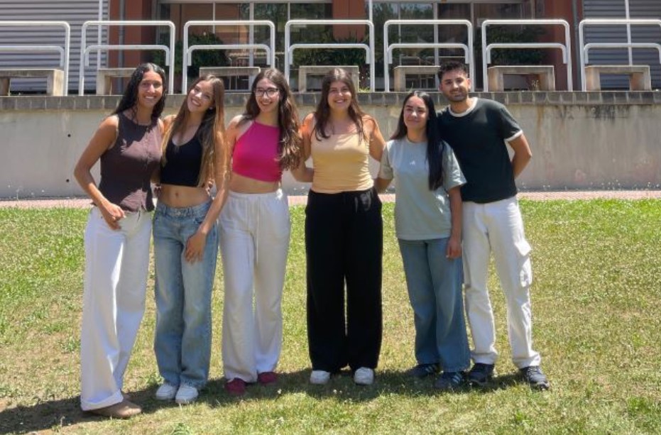 Sis alumnes dels cicles formatius d'Educació Infantil i Integració Social, marxen d'Erasmus a Finlàndia, Alemanya i Portugal